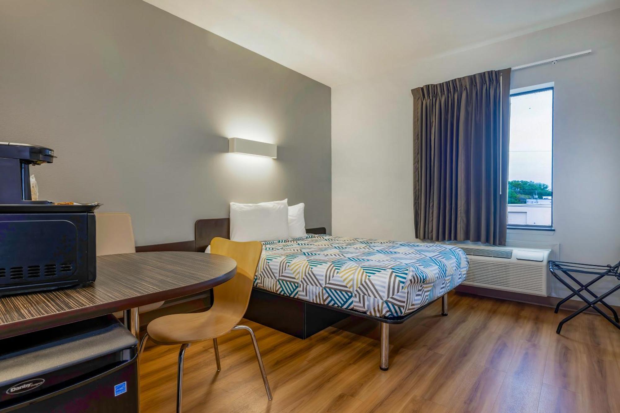 Studio 6 Suites Texas City, Tx I 45 South 德克萨斯城 外观 照片